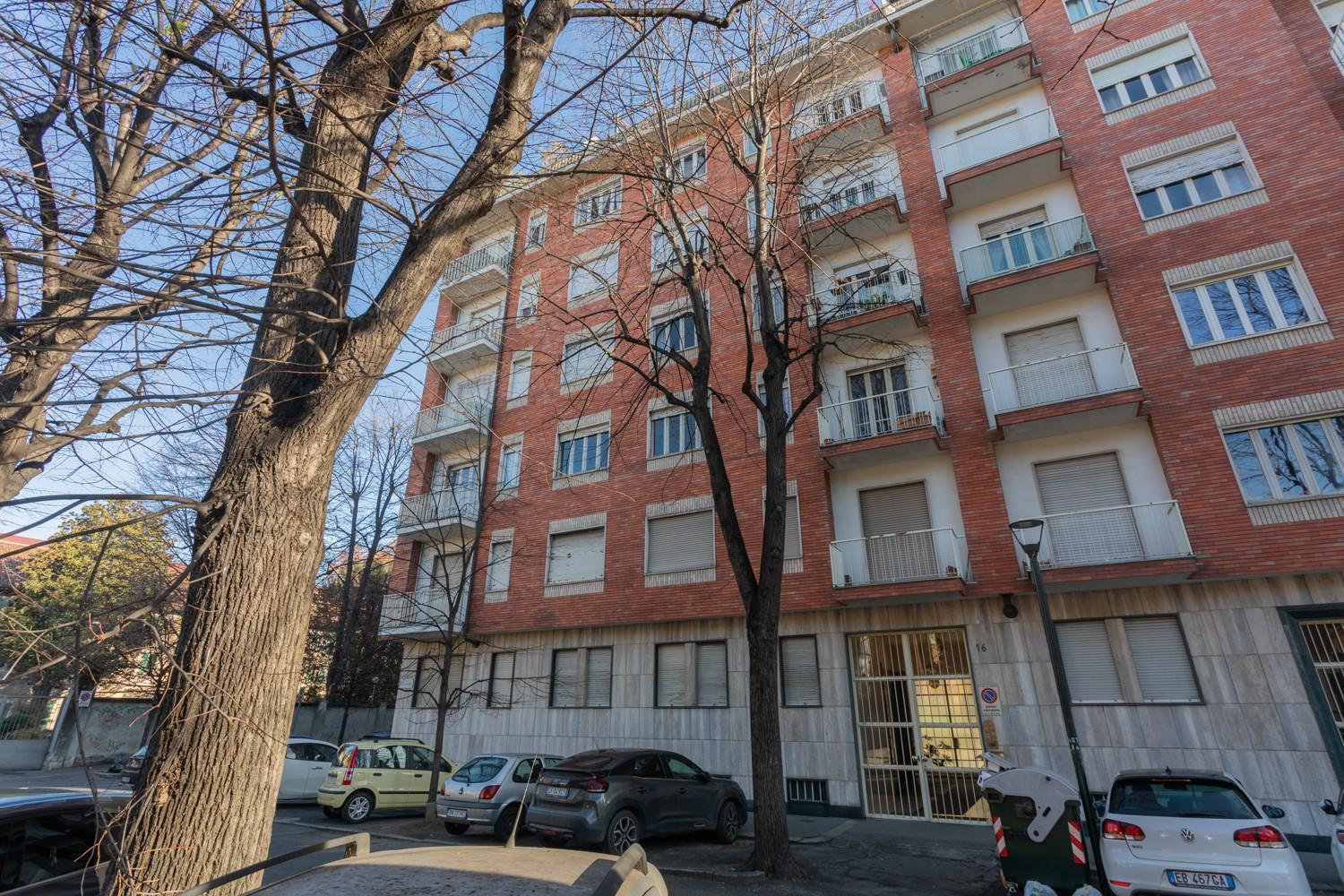 Monte Grappa Apartment By Wonderful Italy Turin Exterior photo