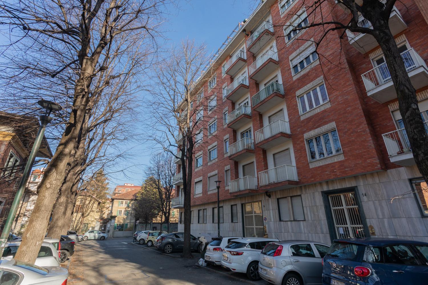 Monte Grappa Apartment By Wonderful Italy Turin Exterior photo